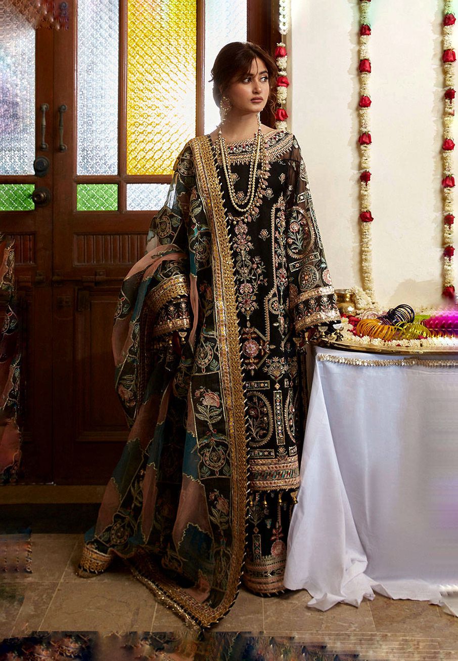 Branded party wear dresses pakistani best sale