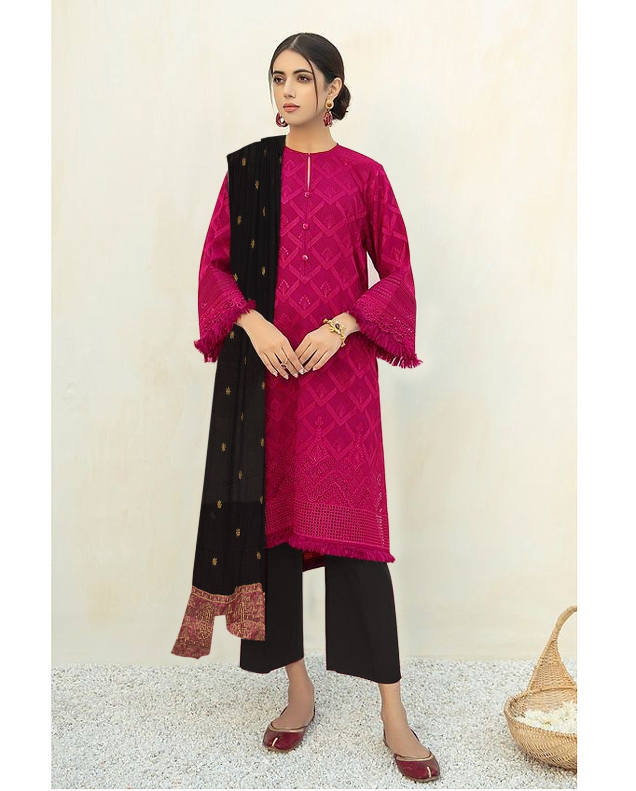 Baroque Linen Heavy Embroidery Dress 3Ps With Bamber Chiffon Dupatta